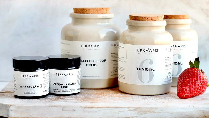 Kit apiterapeutic femei 30+ Apiarium cu lăptișor de matcă crud, polen crud și tonic pentru echilibru hormonal, energie și susținerea fertilității