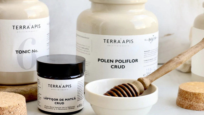 Susținerea femeii în perimenopauză și menopauză cu produse ale stupului.